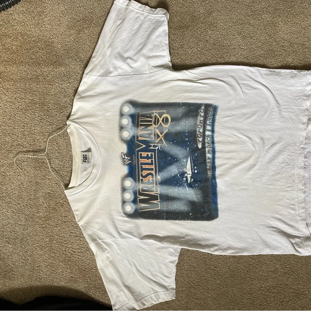 Vintage WWF 2002 Toronto (rare wrestling shirt) Tee Shirt - Picture 2 of 5
